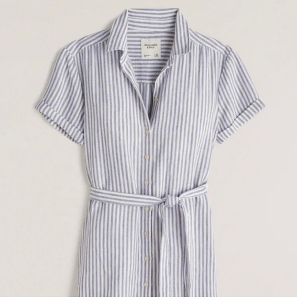 Size medium petite Abercrombie blue dress - Picture 4 of 4